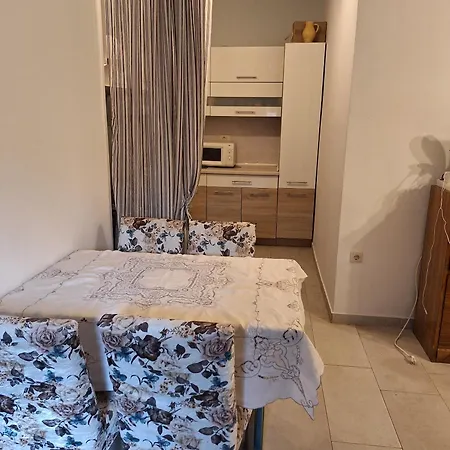 Apartmán With Parking Space Zlobin, Gorski Kotar - 22631 Zlobin